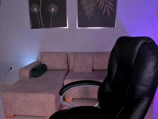 EloisaOlivero on BongaCams 