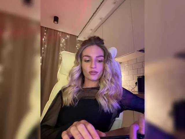 EnlivenLuv on BongaCams 