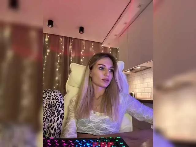 EnlivenLuv on BongaCams 