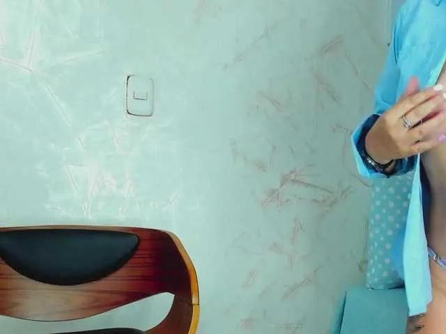 evangelineross on BongaCams