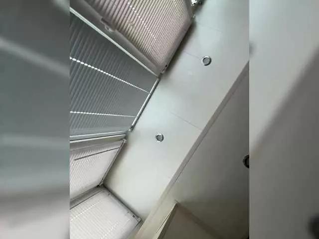 Fari1206 on BongaCams 