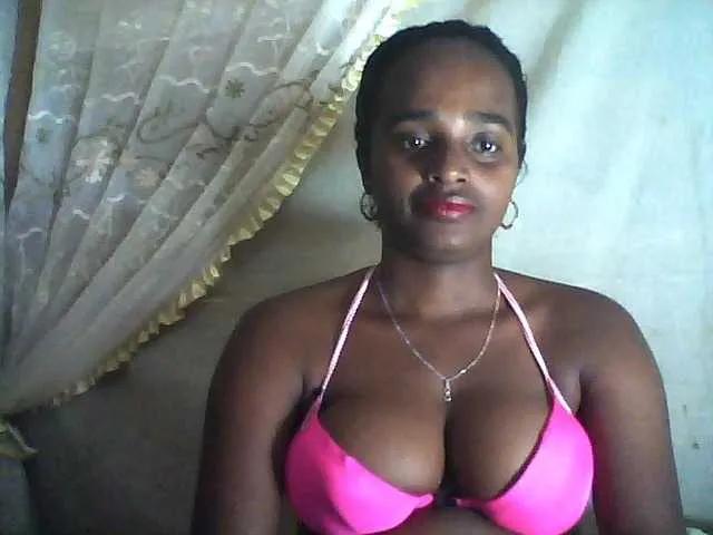 Flania on BongaCams
