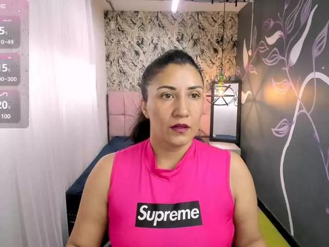 GiaFox on BongaCams 