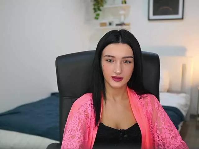 girlnextdoor19 on BongaCams 