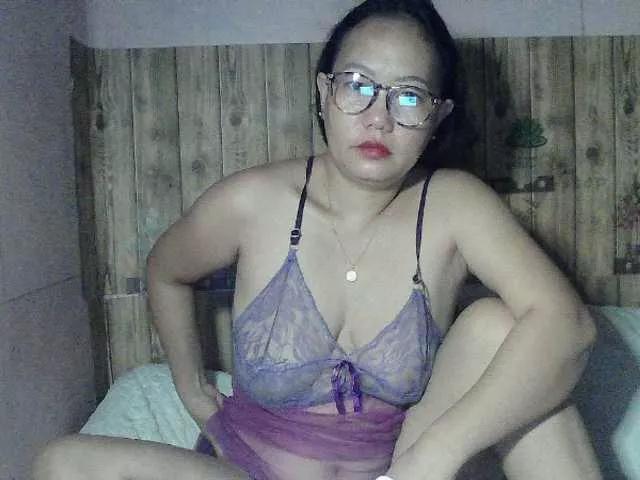 Grabmytits on BongaCams 