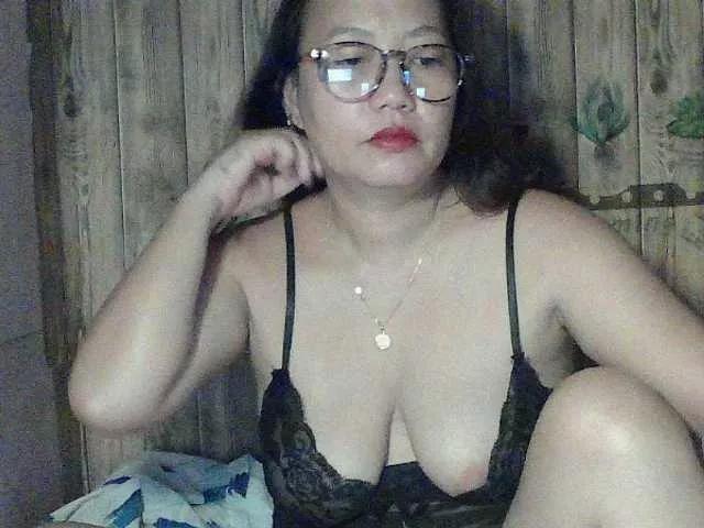 Grabmytits on BongaCams 