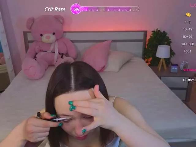 HayleFireHot on BongaCams 