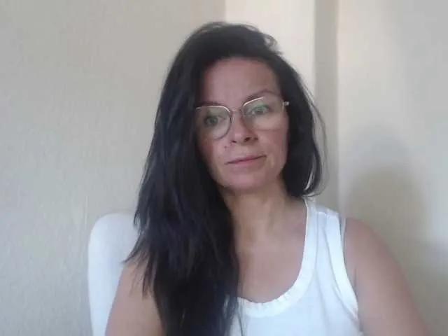 HelenSHOW1 on BongaCams 