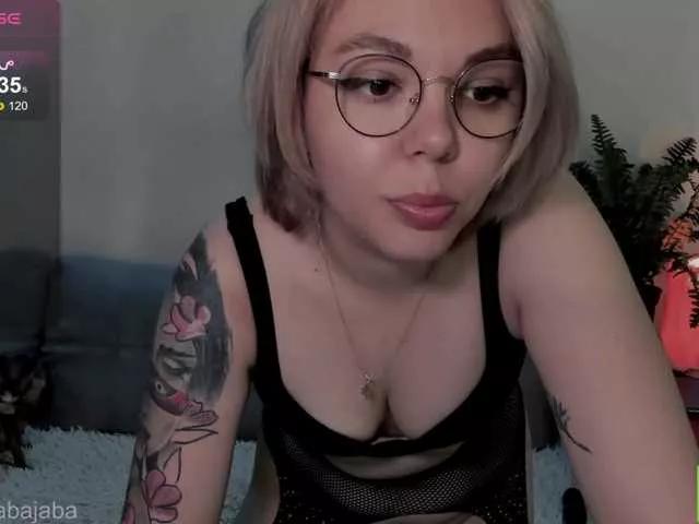 hotbabatopp on BongaCams 