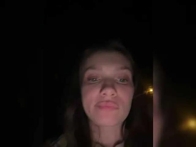 Hotksy on BongaCams