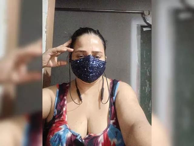 IndianEsha on BongaCams 
