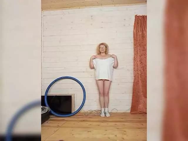 Janna2210 on BongaCams 