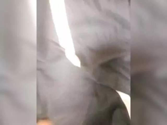 Johnyfenomet2 on BongaCams 