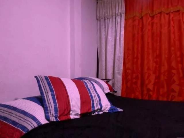 julianatasty on BongaCams