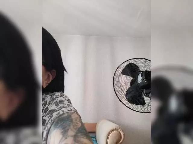 Katy19801 on BongaCams
