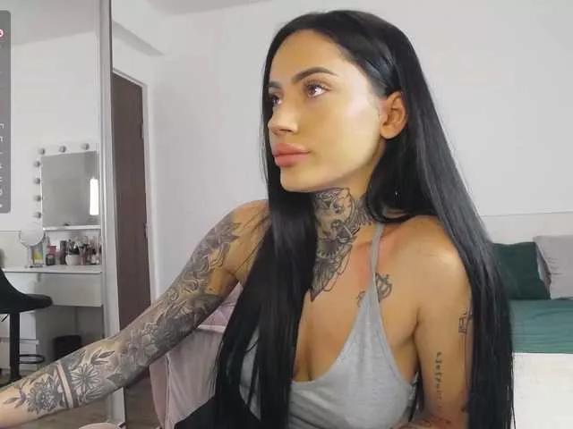 Kendra18 on BongaCams 