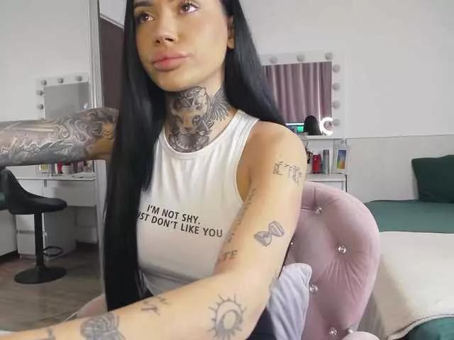 Kendra18 on BongaCams 