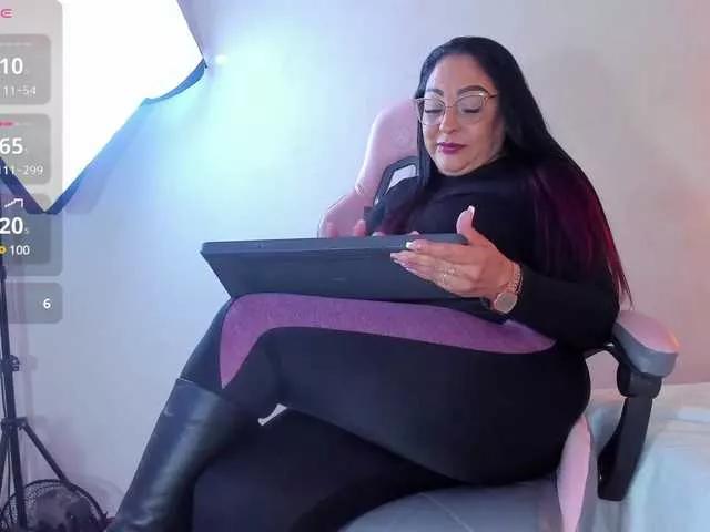 Keyla-Ruiz on BongaCams 