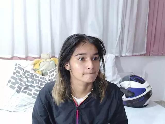 KhendraOwen on BongaCams 