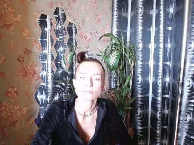 KristinGlow on BongaCams 