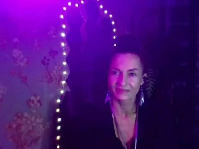 KristinGlow on BongaCams 