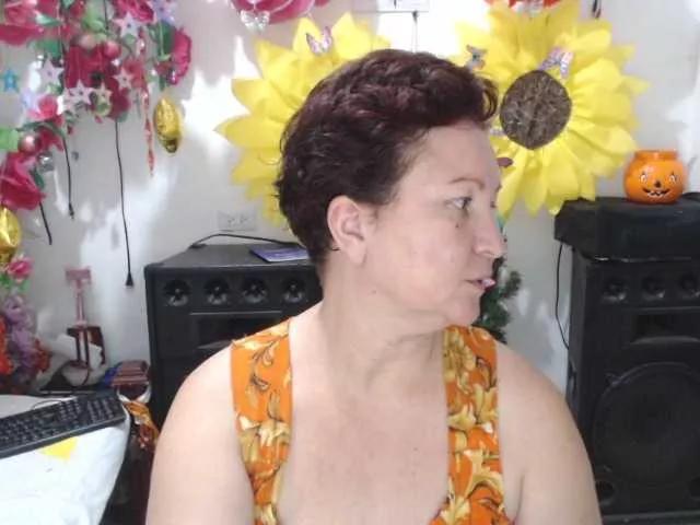 LADYQUEEN520 on BongaCams 