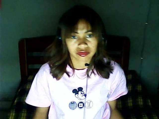 Lahtinah on BongaCams