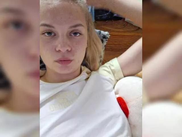 Lali-7 on BongaCams 