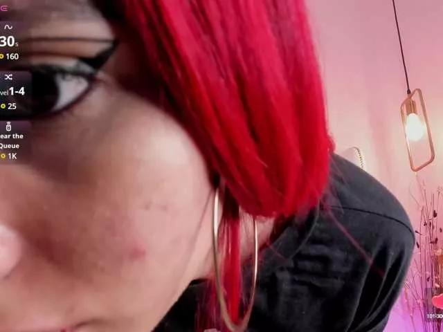 LeahMasson on BongaCams 