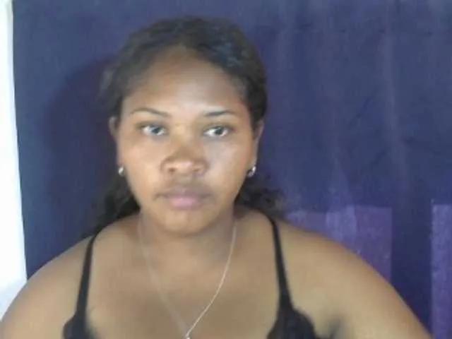 Leticiah on BongaCams