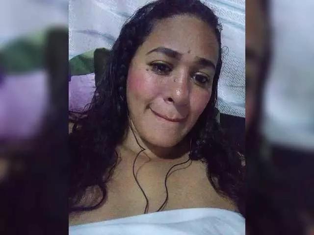 Freechat Letty33 on BongaCams