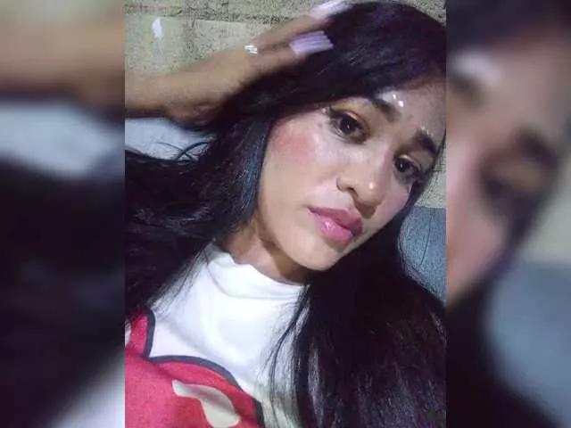 Freechat Letty33 on BongaCams