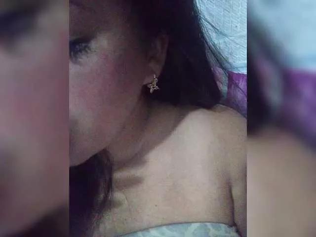 Freechat Letty33 on BongaCams