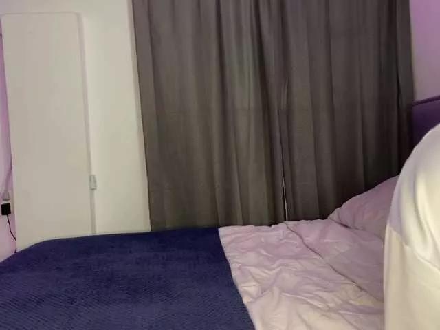 lexiiegray2 on BongaCams 