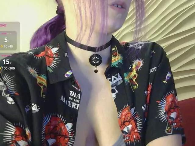 LilianOsbourne on BongaCams 