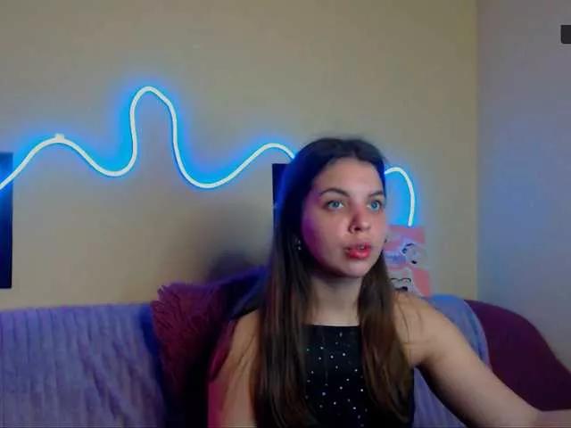 lilyBronks89 on BongaCams 
