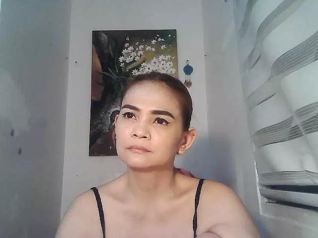 lilymaepinay on BongaCams 