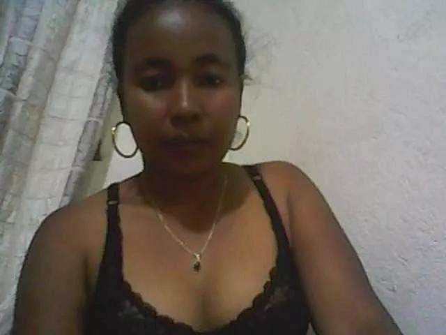 Lionchica on BongaCams 