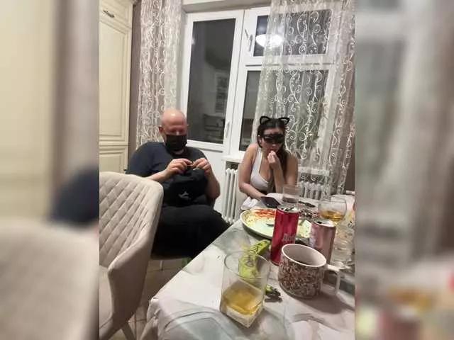 lis2000a on BongaCams 