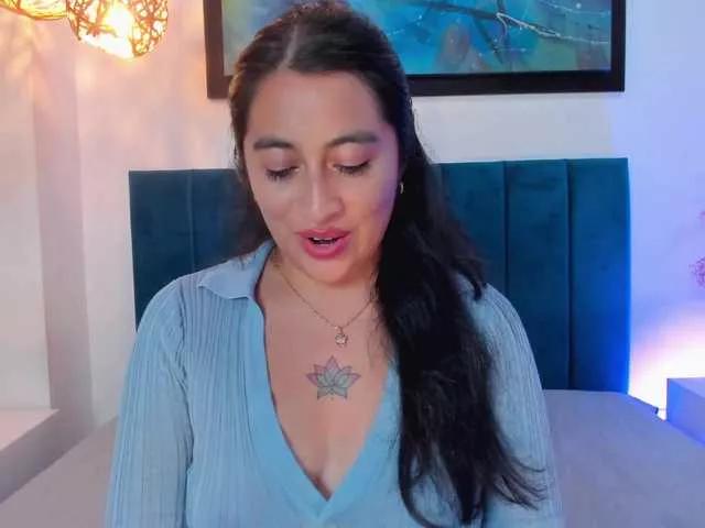 LisaHadwin on BongaCams 