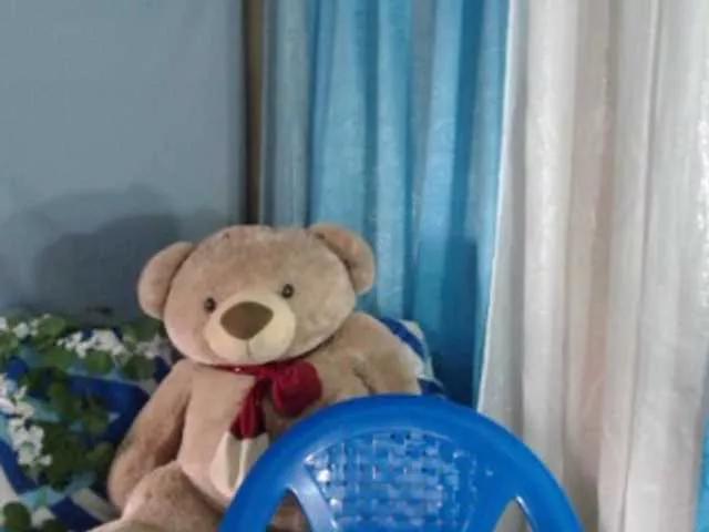 LorenBrown on BongaCams 