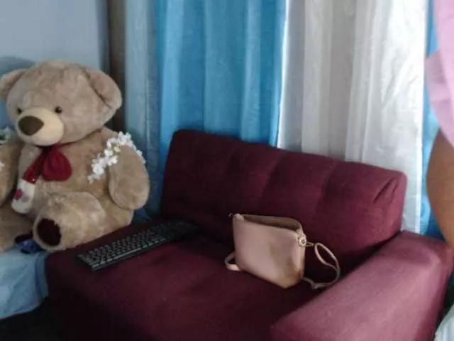 LorenBrown on BongaCams 
