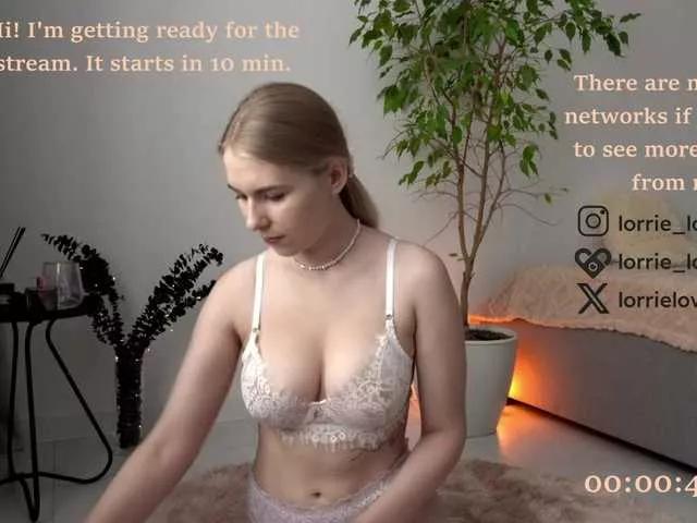 lorrielovestory on BongaCams 