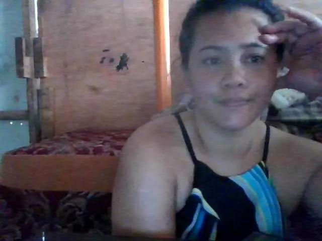 LovelyShaxxx3 on BongaCams