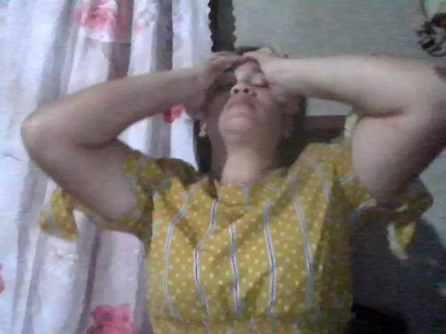 LovelyShaxxx3 on BongaCams