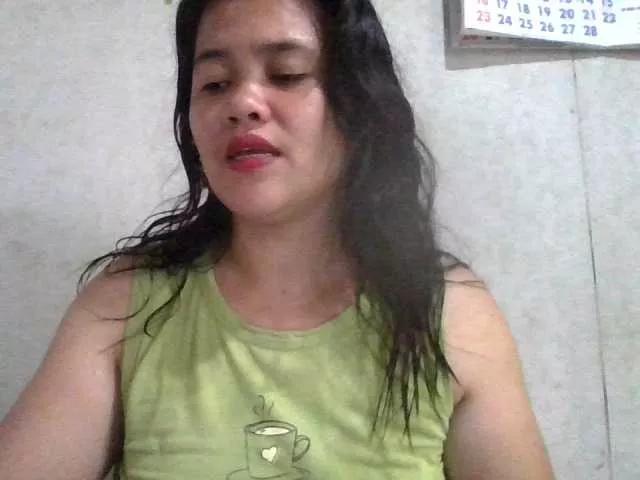 LovelyShaxxx3 on BongaCams