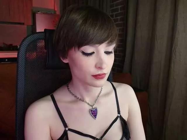 lunelucy on BongaCams 