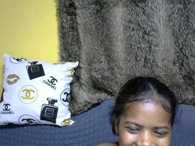 Maha19x on BongaCams