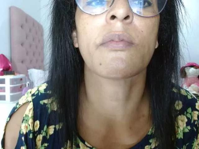 marianagrey on BongaCams 