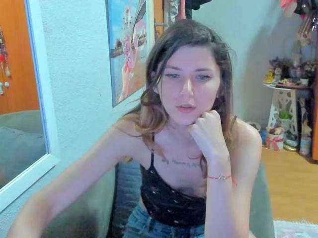 mariemarie03 on BongaCams 